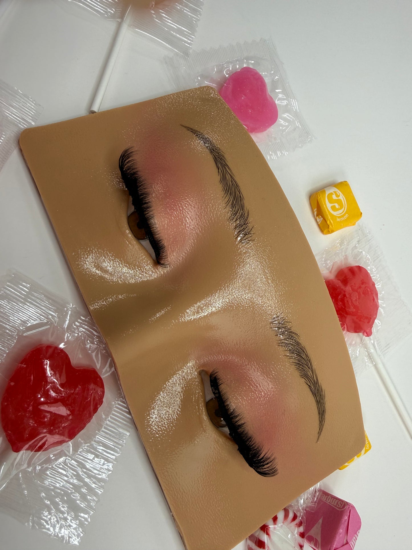 Pretty Everyday x Hybrid
